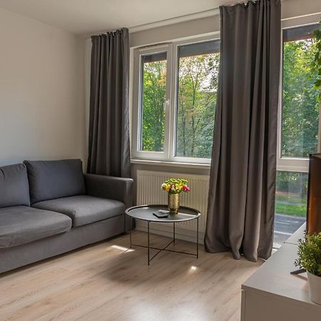 Batorego 18 - White - 450M Stacja Metra Pola Mokotowskie, 800M Biblioteka Narodowa, 20M Piekny Park Pola Mokotowskie, 800M Do Sgh - Wifi - Smart Tv - Good Apartments Варшава Экстерьер фото